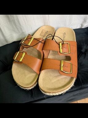 CL by Laundry Sandals Women’s size 8.5